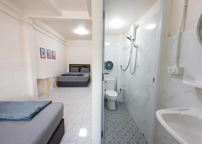 ดอนเมือง 303 Near Dmk Airport Bts Wat Phrasi Апартаменты *