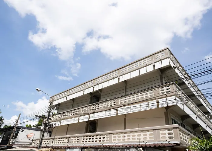 ดอนเมือง 303 Near Dmk Airport Bts Wat Phrasi Апартаменты *